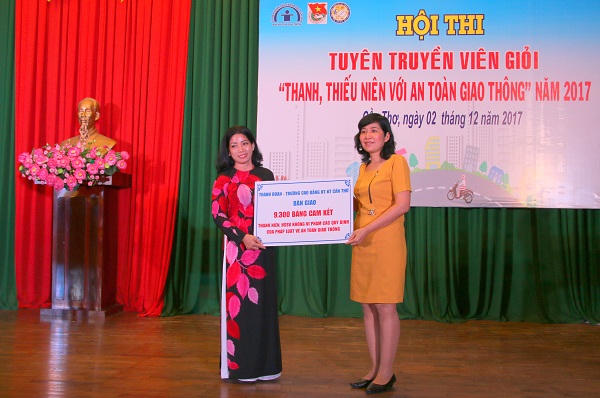 Cần Thơ: Sôi động, sáng tạo, dễ hiểu, dễ nhớ với hoạt động tuyên truyền văn hóa giao thông