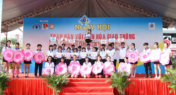 Cần Thơ: Nhiều hoạt động tuyên truyền trong Ngày hội Toàn dân với Văn hóa giao thông