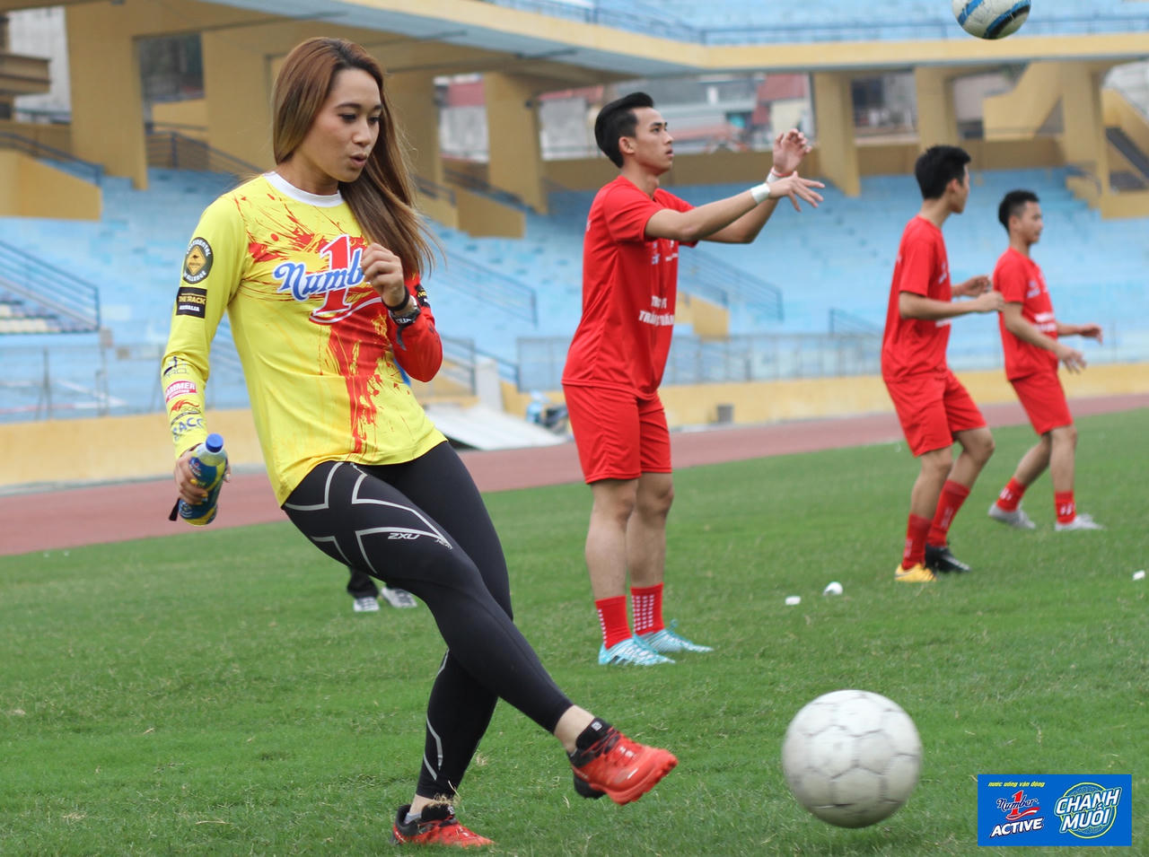Đường đến ngôi vô địch giải bóng đá học sinh Hà Nội của Trường THPT Nguyễn Thị Minh Khai