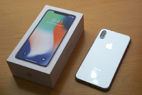 Mở hộp iPhone X chính hãng, MobiFone bán giá từ 15 triệu