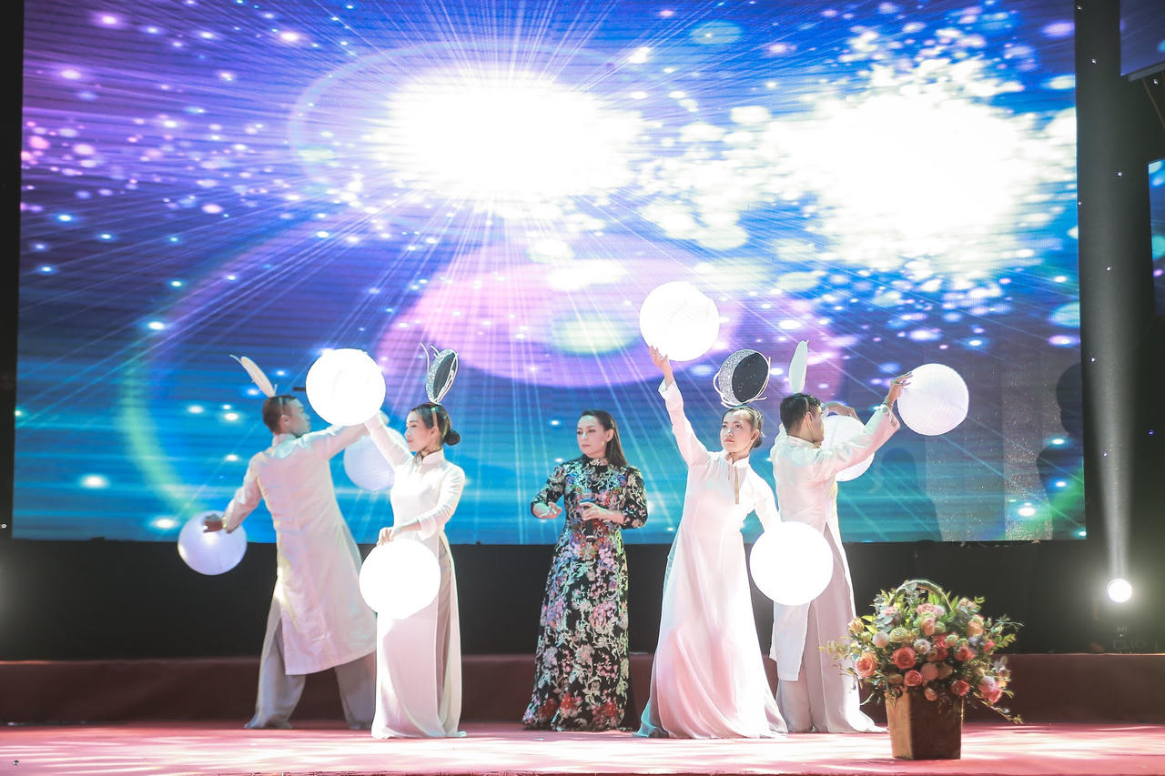 Chương trình ca nhạc từ thiện “Vòng tay nhân ái” kết nối các tấm lòng hảo tâm 