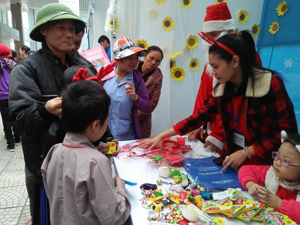 Bệnh nhân ung thư được mua sản phẩm giá 1.000 đồng, bốc thăm trúng thưởng