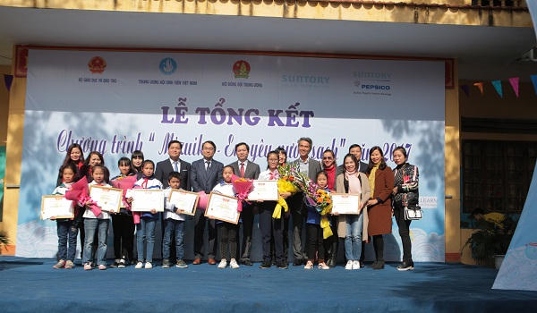 Suntory PepsiCo tổng kết Chương trình “Mizuiku – Em yêu nước sạch” 2017