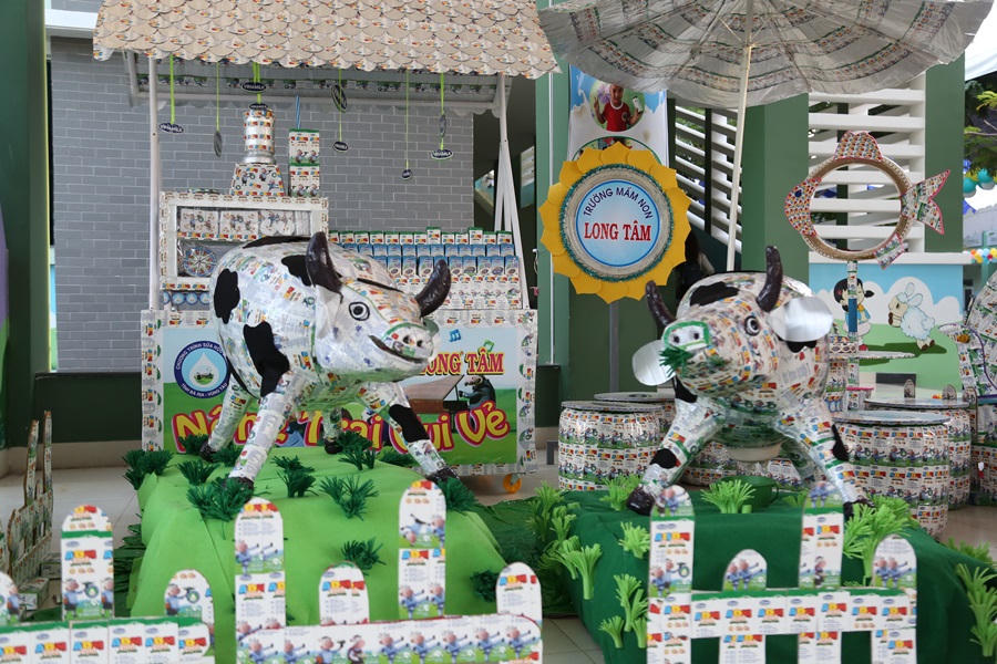 Vinamilk - 10 năm tiên phong và đồng hành cùng chương trình “Sữa học đường” 