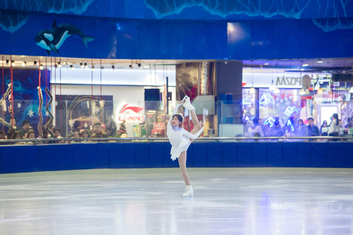 Chiêm ngưỡng những khoảnh khắc đẹp tới "nín thở" tại Giải trượt băng nghệ thuật Việt Nam 2017