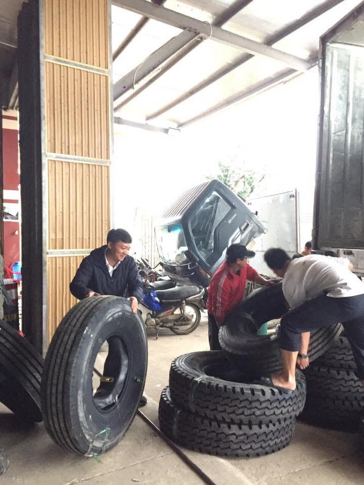 CÔNG TY TNHH ĐỨC HIẾU HÀ TĨNH CHUYÊN PHÂN PHỐI CÁC LOẠI LỐP Ô TÔ