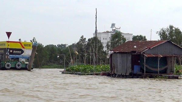 Cần Thơ: Không xác định được “vật thể” có phải là phương tiện hay không?