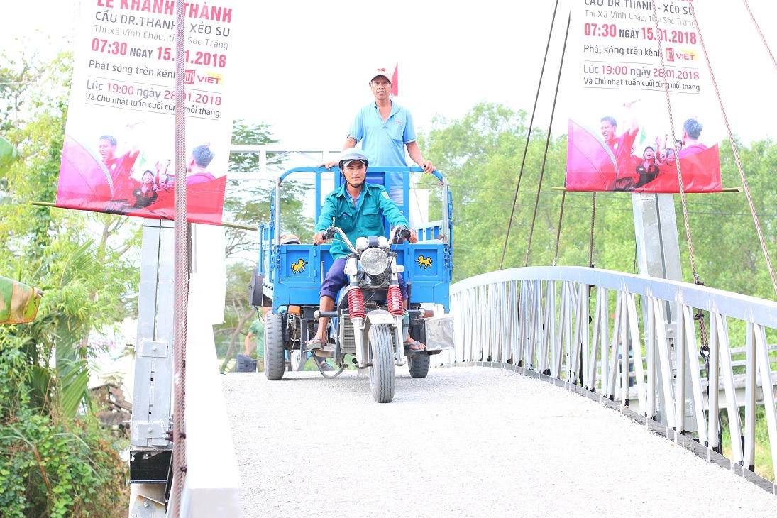 Hàng vạn người dân Cần Thơ, Sóc Trăng tiếp tục nhận quà Tết từ Tân Hiệp Phát