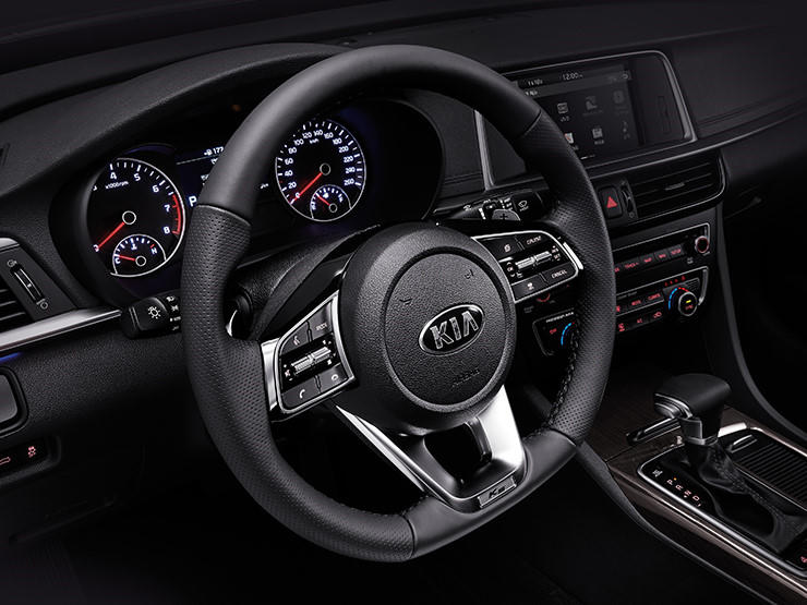 Kia Optima 2019 trinh lang, canh tranh Toyota Camry hinh anh 7
