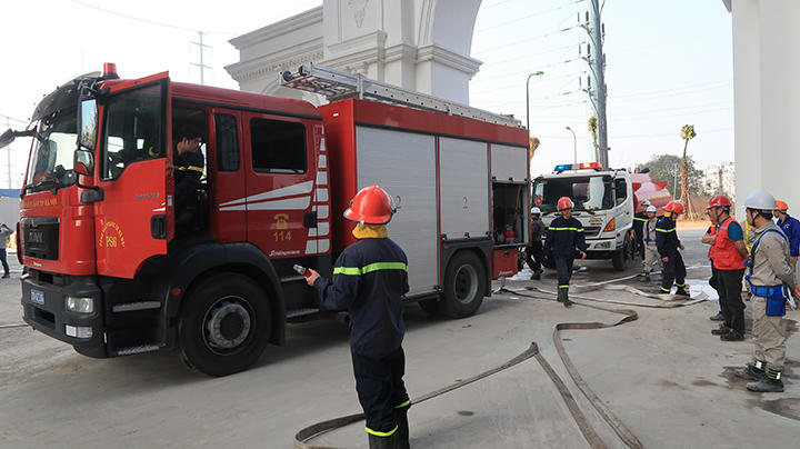 Tập đoàn Sunshine long trọng tổ chức lễ cất nóc dự án Sunshine Riverside