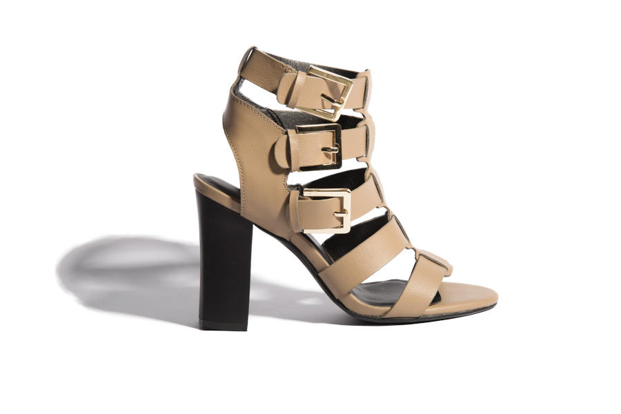 Chen chân mua hàng hiệu ở The Garden