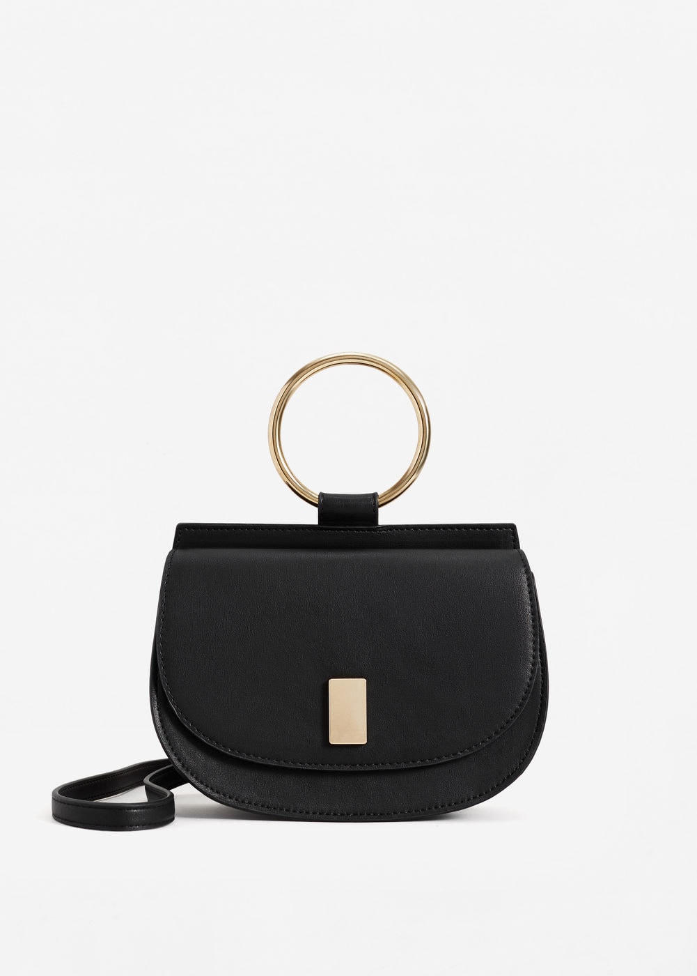 Chen chân mua hàng hiệu ở The Garden