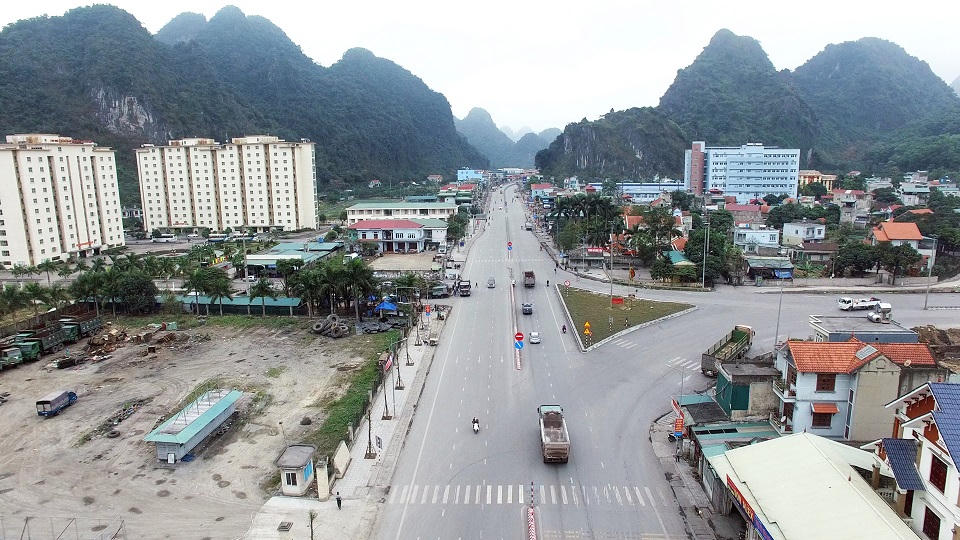 Quảng Ninh: Quốc lộ 18 đoạn Hạ Long- Mông Dương đã “lột xác” thế nào?