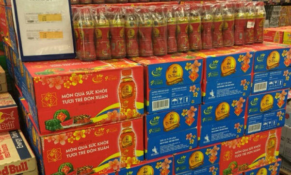 Thị trường đồ uống có nguồn gốc tự nhiên nhộn nhịp ngày cuối năm