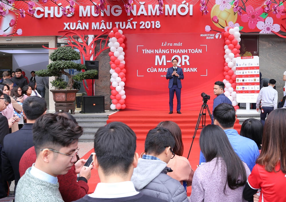 Thanh toán trong vài giây với M-QR trên ngân hàng di động của Maritime Bank