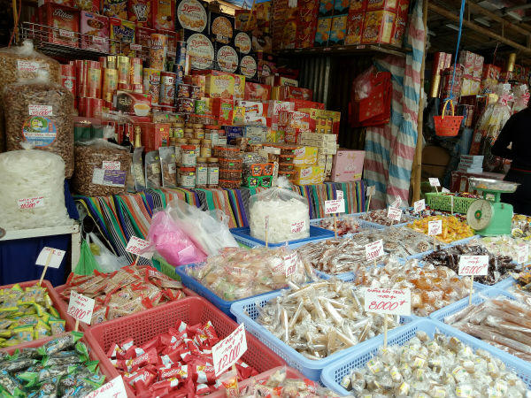 Mứt Tết – Sự khéo léo, đảm đang của người phụ nữ miền Tây