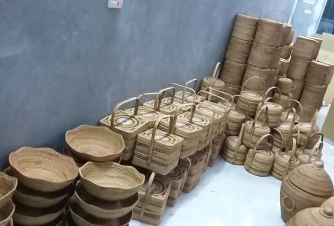 Những làng nghề đan cỏ thành tiền 