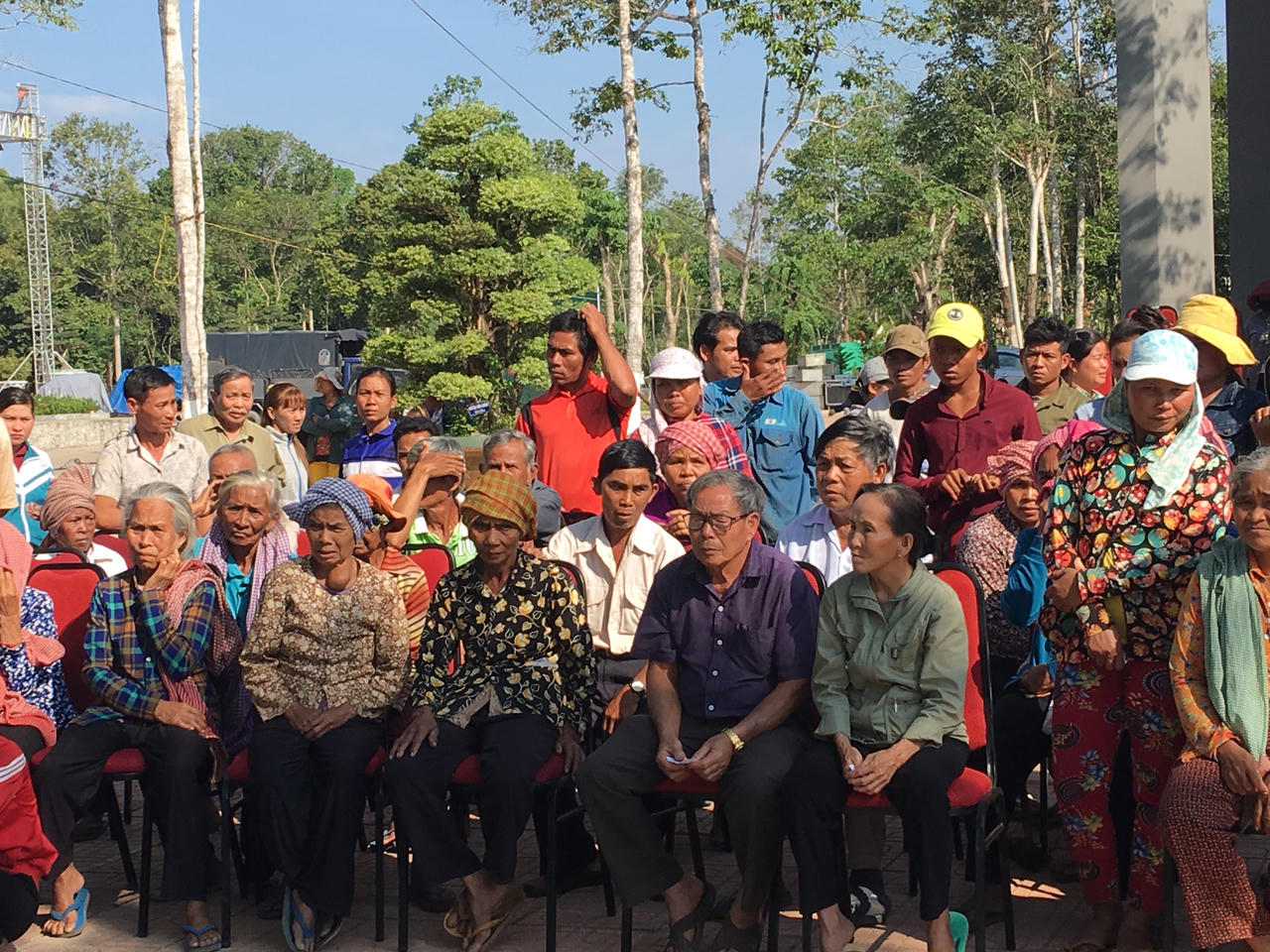 Tập đoàn Tân Hiệp Phát trao hơn 300 phần quà Tết cho người dân tỉnh Bình Phước