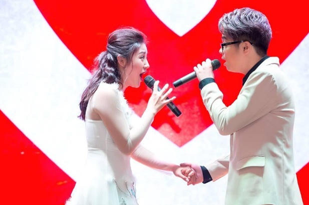 Đêm nhạc quy tụ dàn sao “khủng” tri ân nữ CBNV của Tập đoàn Eurowindow Holding