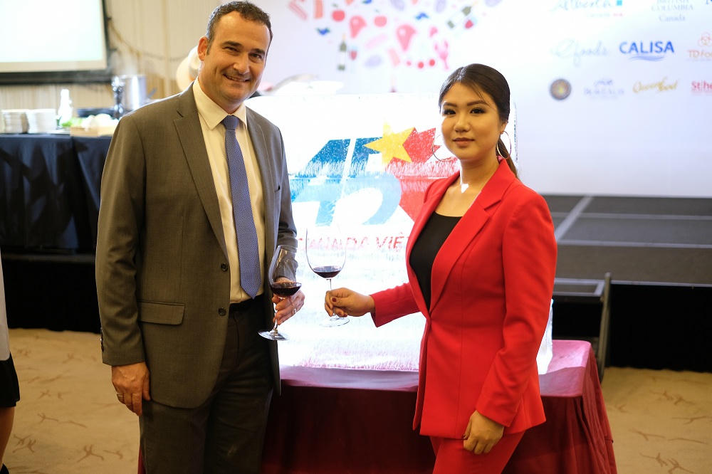 Tinh hoa ẩm thực Canada đến với người tiêu dùng Việt