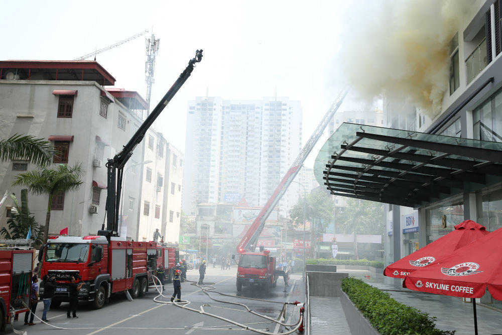 Diễn tập Phòng cháy chữa cháy với nhà mô hình tại chung cư Imperia Garden