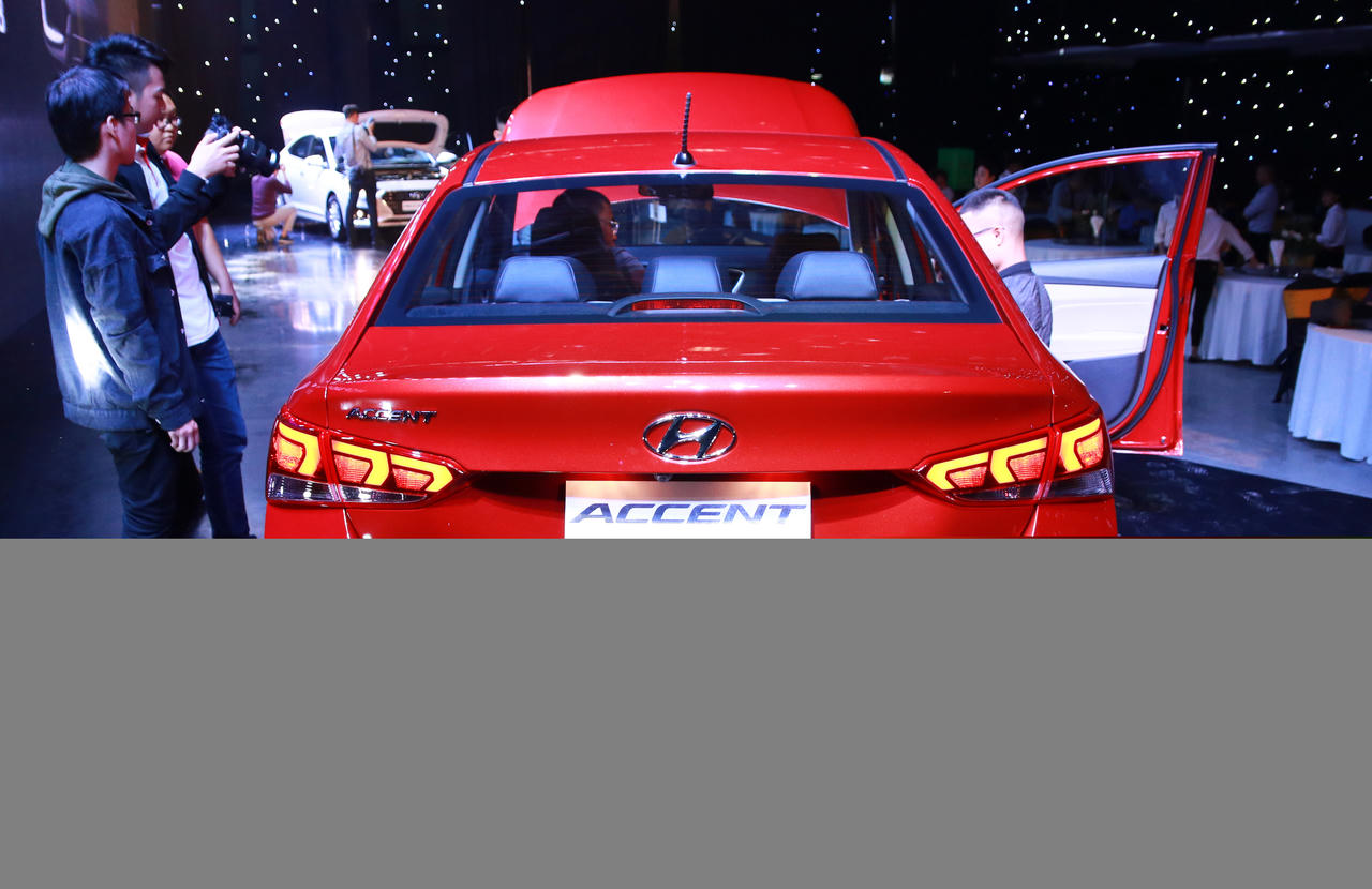 Hyundai Accent 2018 giá từ 425 triệu - đe dọa Vios tại Việt Nam