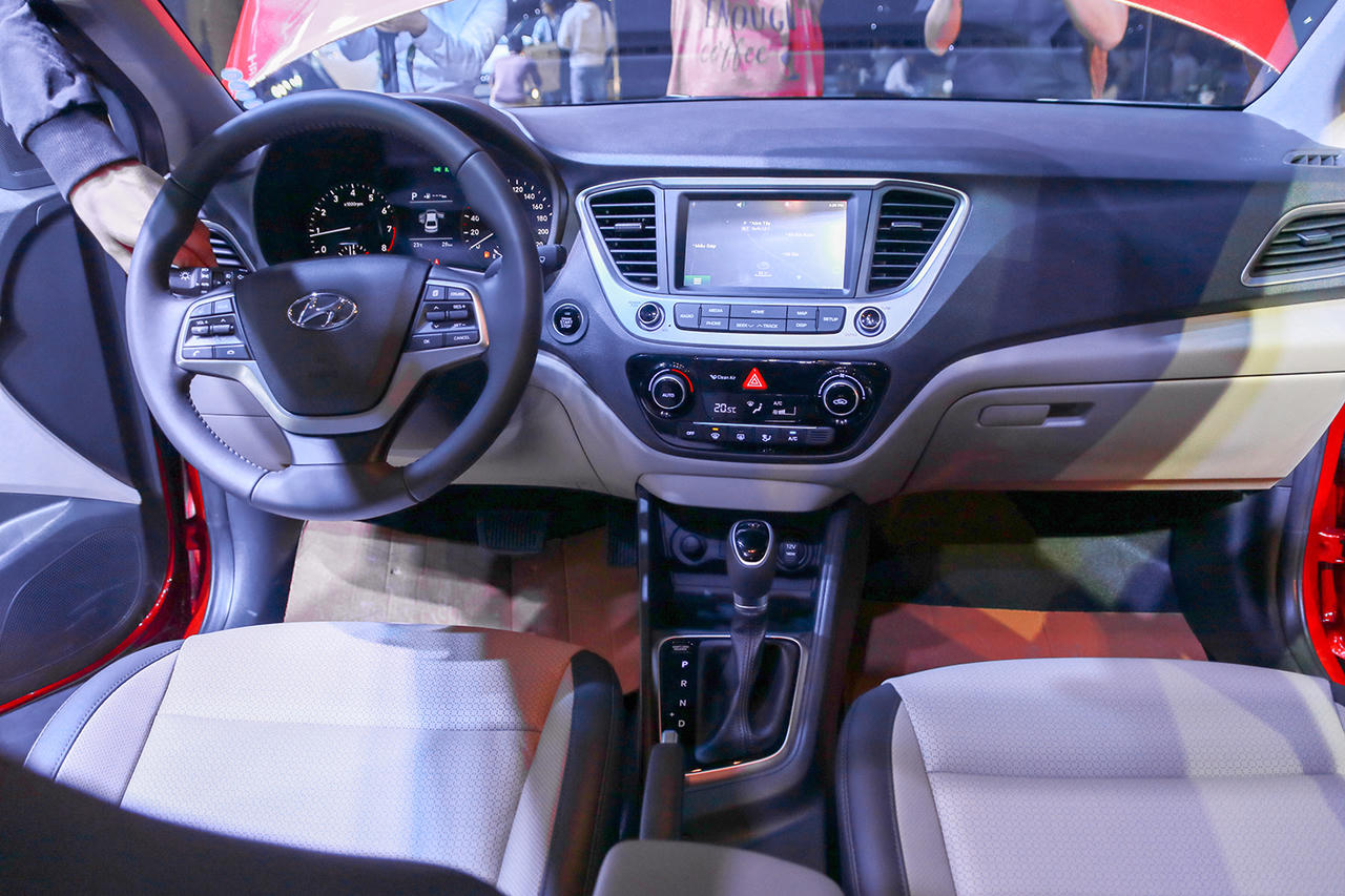 Hyundai Accent 2018 giá từ 425 triệu - đe dọa Vios tại Việt Nam