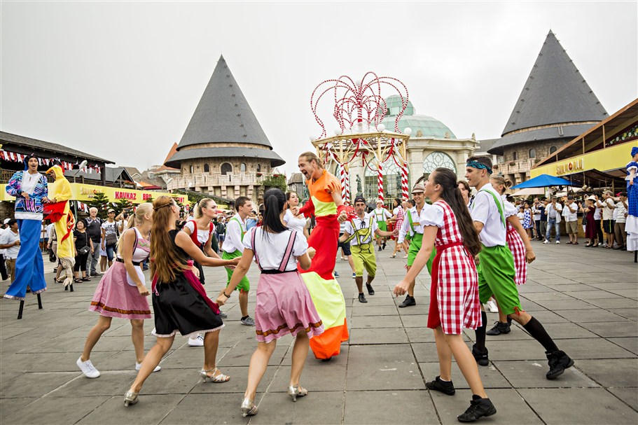 Hơn 200 nghệ sẽ quốc tế tham gia biểu diễn tại B’estival 2018