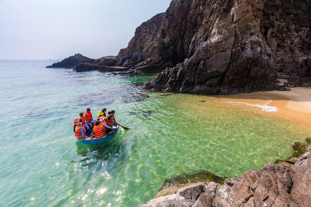 Thiếu đường bay thẳng, khách “ngại” đi du lịch