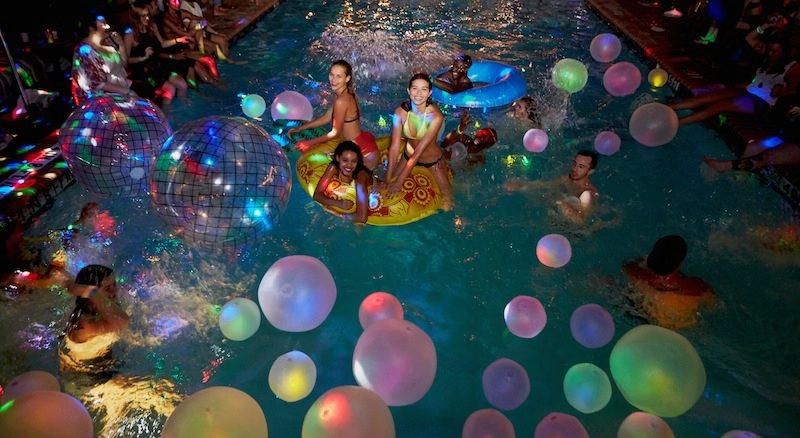 Trải nghiệm đêm Bà Nà cực chất mà bấy lâu nay không nhiều người biết