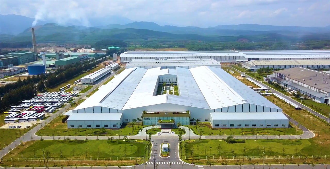 Thaco chuyển giao công nghệ sản xuất xe bus Thaco HB73S  cho đối tác Kazakhstan