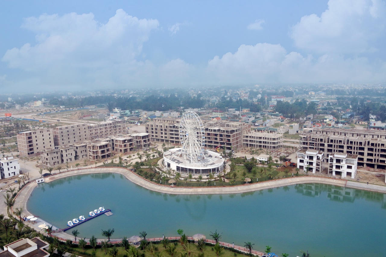 Nghỉ lễ 30/4 – 1/5, tới khám phá vườn chim nhiệt đới rực rỡ tại FLC Sầm Sơn