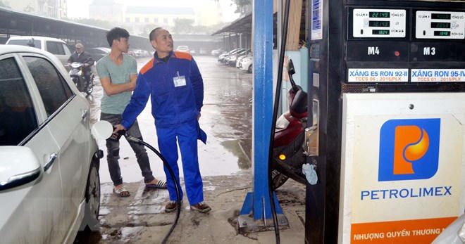 Bán đại trà xăng sinh học E5RON92 cần thêm giải pháp 'mạnh tay'