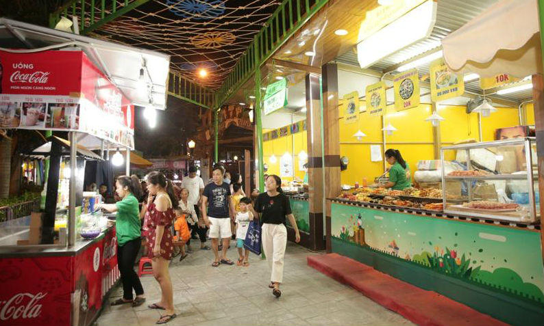 Ăn, chơi, mua sắm đã đời tại lễ hội ẩm thực ở trung tâm Đà Nẵng mùa pháo hoa