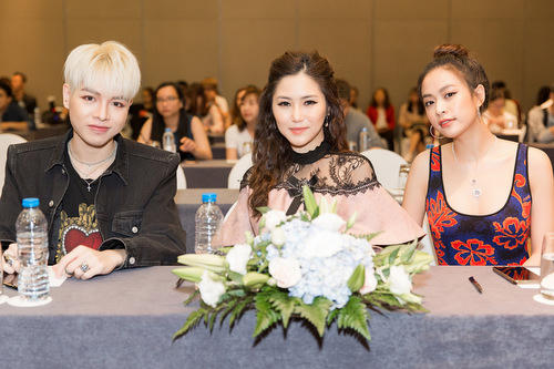 Hoàng Thùy Linh, Hương Tràm và Đức Phúc.