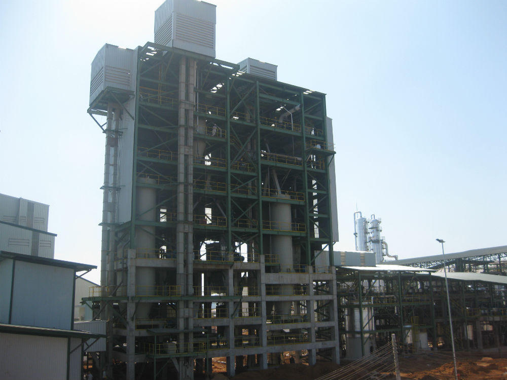 Nguy cơ hàng triệu ô tô, xe máy phụ thuộc… người trồng sắn