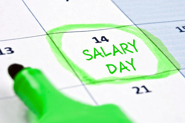 4 cách giúp nhân viên thích thú hơn khi nhận lương