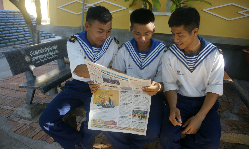 Những phút đời thường bình dị của lính đảo Trường Sa