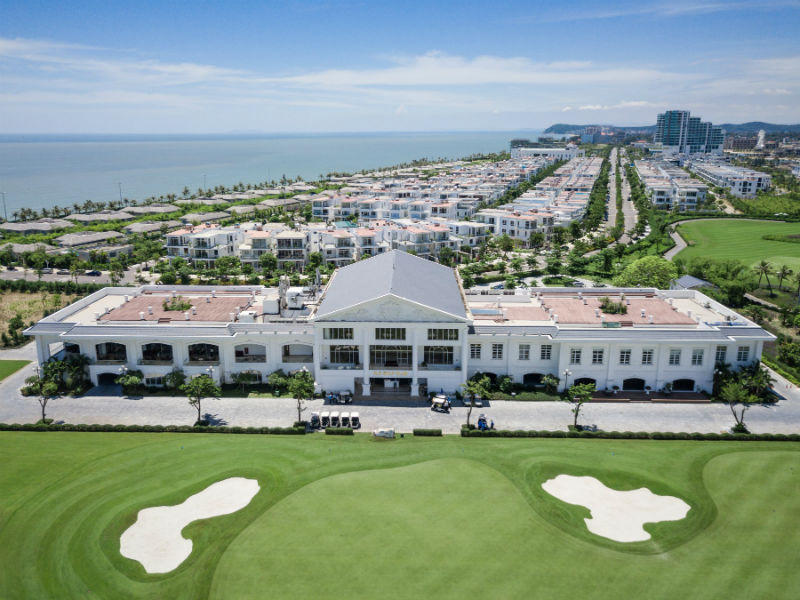 Golfer chờ đợi trúng HIO tại Artex Golf Tournament 2018