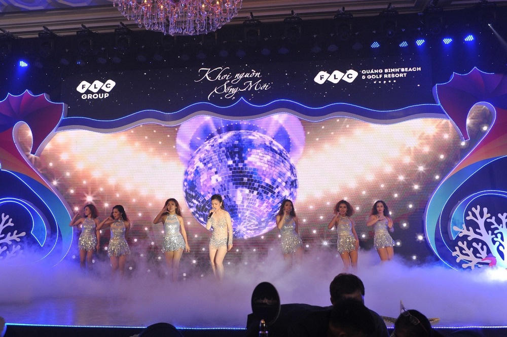 FLC Quảng Bình tạo cơn sốt “hầm hập” trong buổi ra mắt tại TP.HCM 