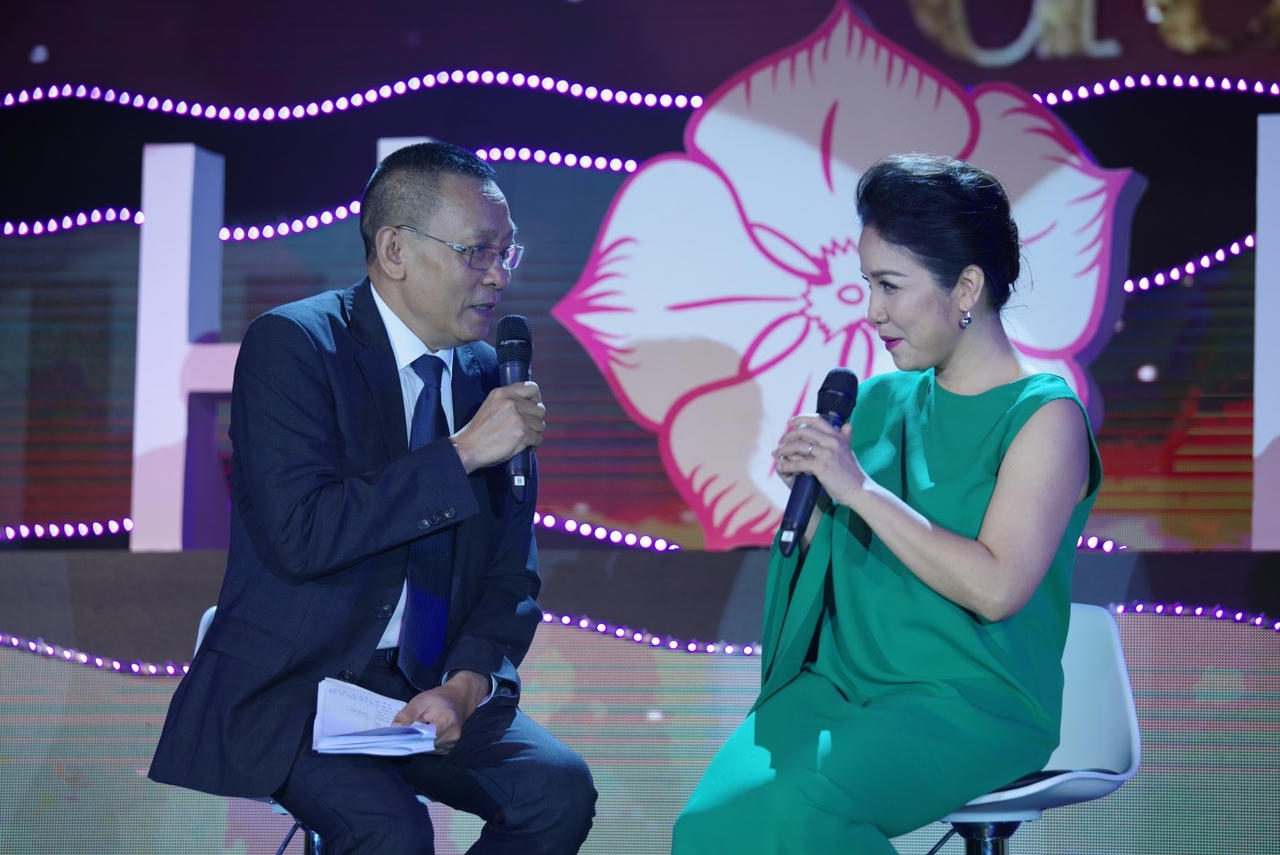 Thỏa mãn mọi giác quan với đêm nghệ thuật “Chạm tới thiên đường”