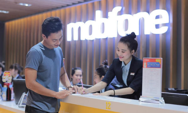 MobiFone tặng 20% giá trị thẻ nạp cho khách hàng cập nhật thông tin thuê bao trên ứng dụng My MobiFone