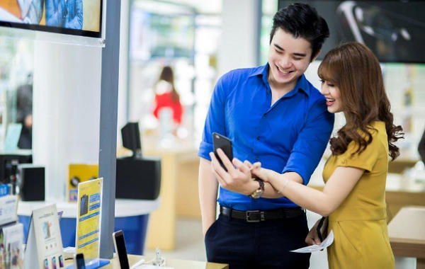 Nạp tiền thứ 4, nhận quà “bự” từ MobiFone