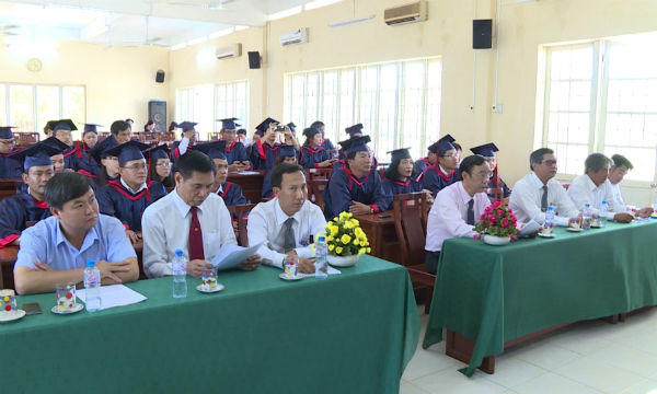 Phú Yên: Bế giảng lớp đào tạo nghiệp vụ Luật sư khóa 18