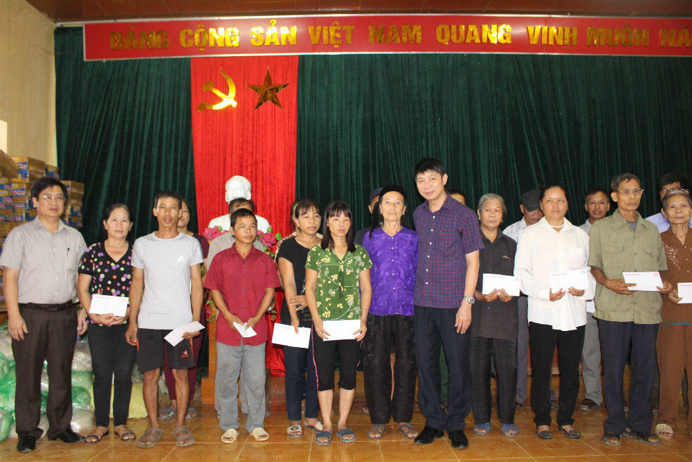 Ấm tình đồng hương nơi vùng lũ Phú Thọ