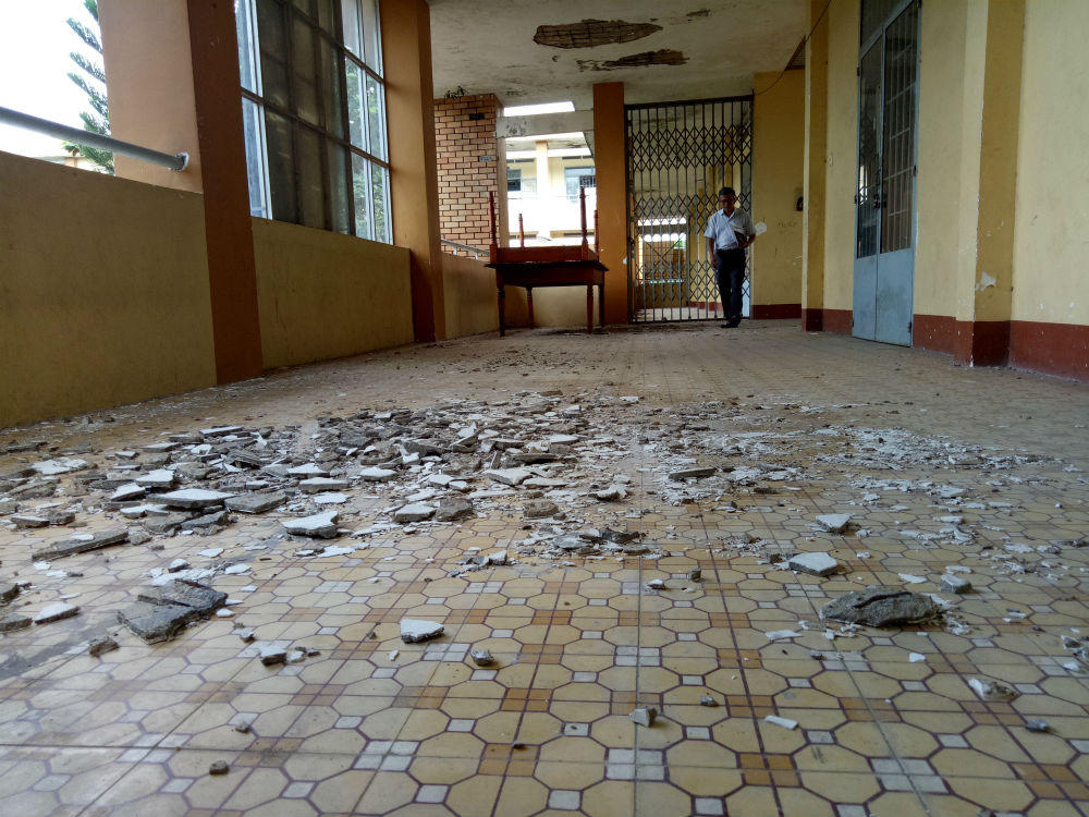 Học sinh nơm nớp lo trường THCS Phước Thái (Đồng Nai) đổ sập