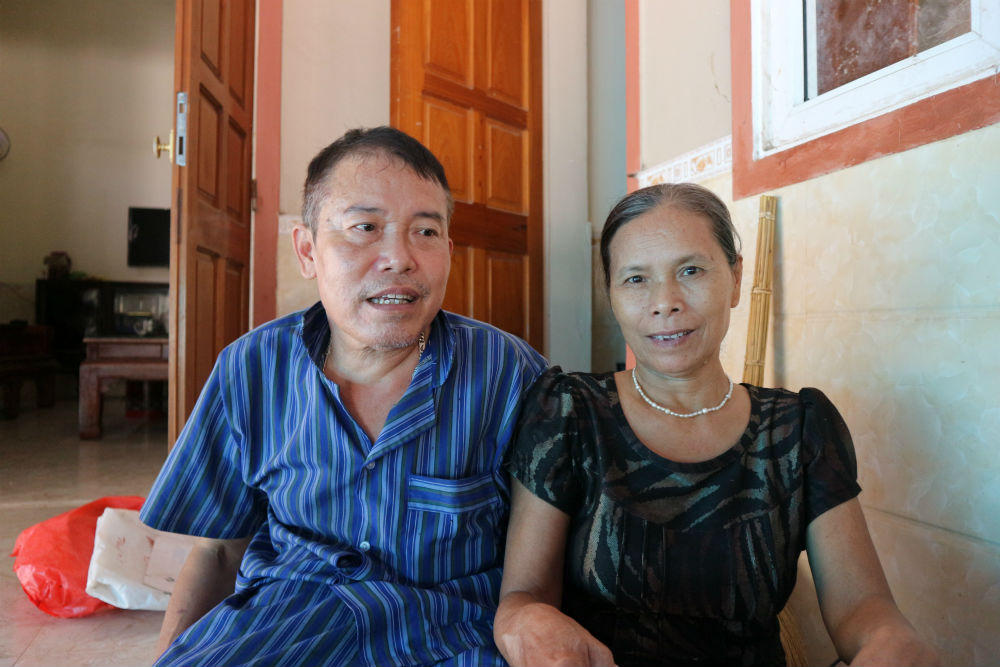 “Ông gù” sáng chế xe ba bánh, thang máy 