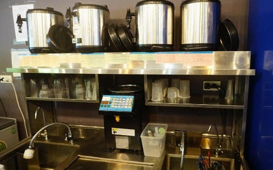 TocoToco làm rõ những lùm xùm xoay quanh cửa hàng 51B Xuân La