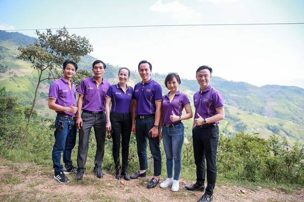 Chủ tịch Think Big Group trao 1,5 tỷ đồng cho quê hương Yên Bái 