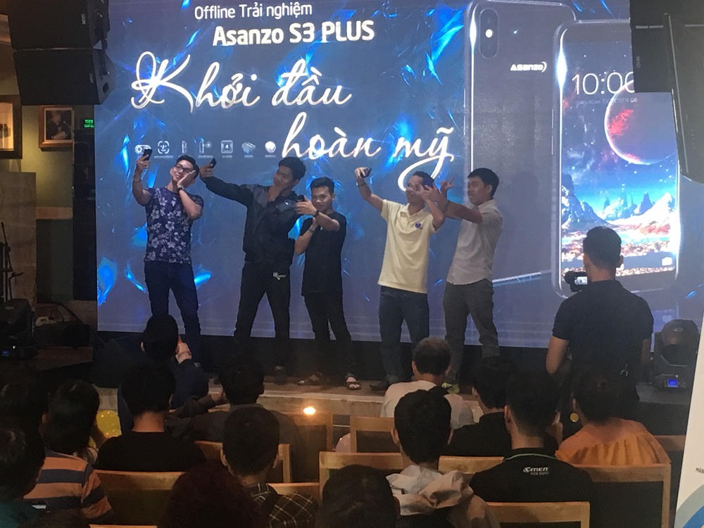 Asanzo smartphone S3 Plus: Tích hợp các yếu tố thời thượng nhất